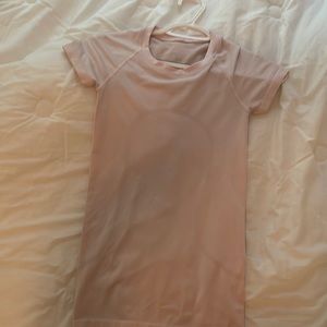 Swiftly tech short sleeve shirt 2.0